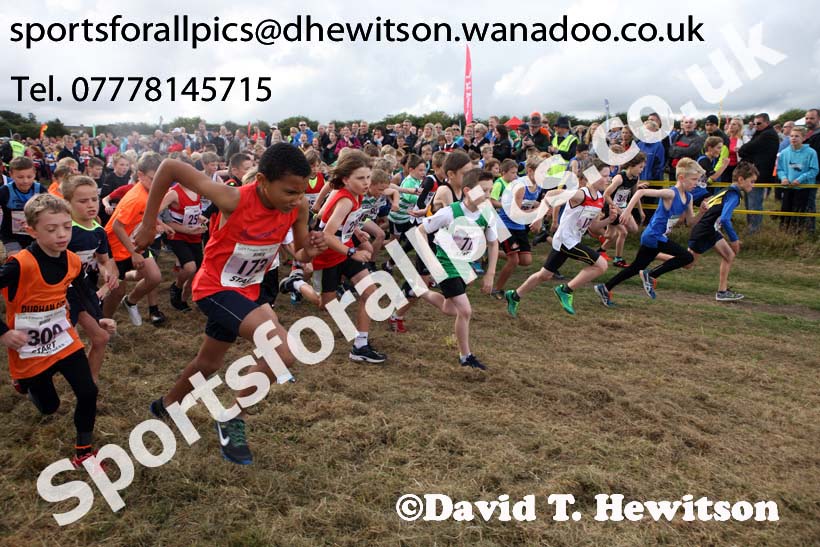 Boys under-11s Start Fitness NEHL, Wrekenton, Gateshead. Photo: David T. Hewitson/Sports for All Pics